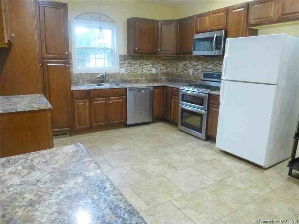 118 Wolcott Rd - Photo 2 of 26