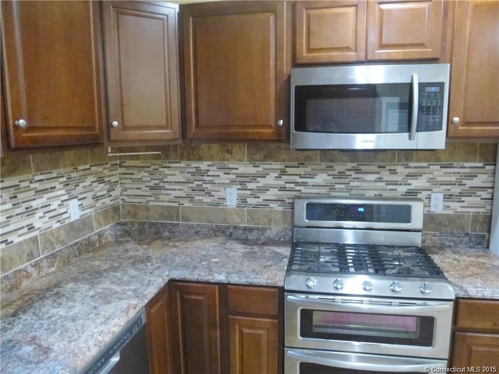 118 Wolcott Rd - Photo 3 of 26