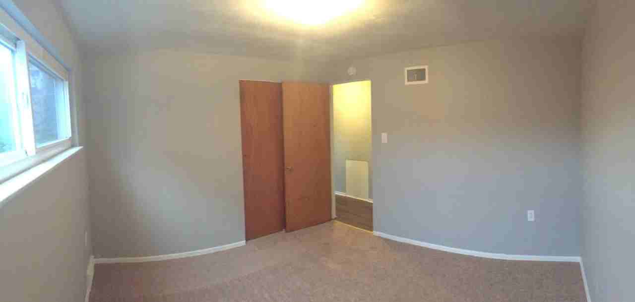 622 North Avenue - Photo 3 of 5