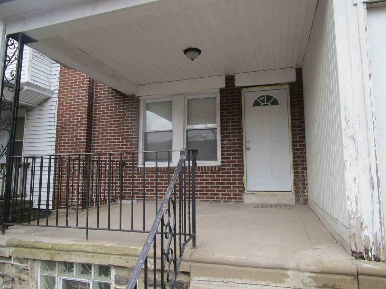 6508 Wister St - Photo 2 of 8