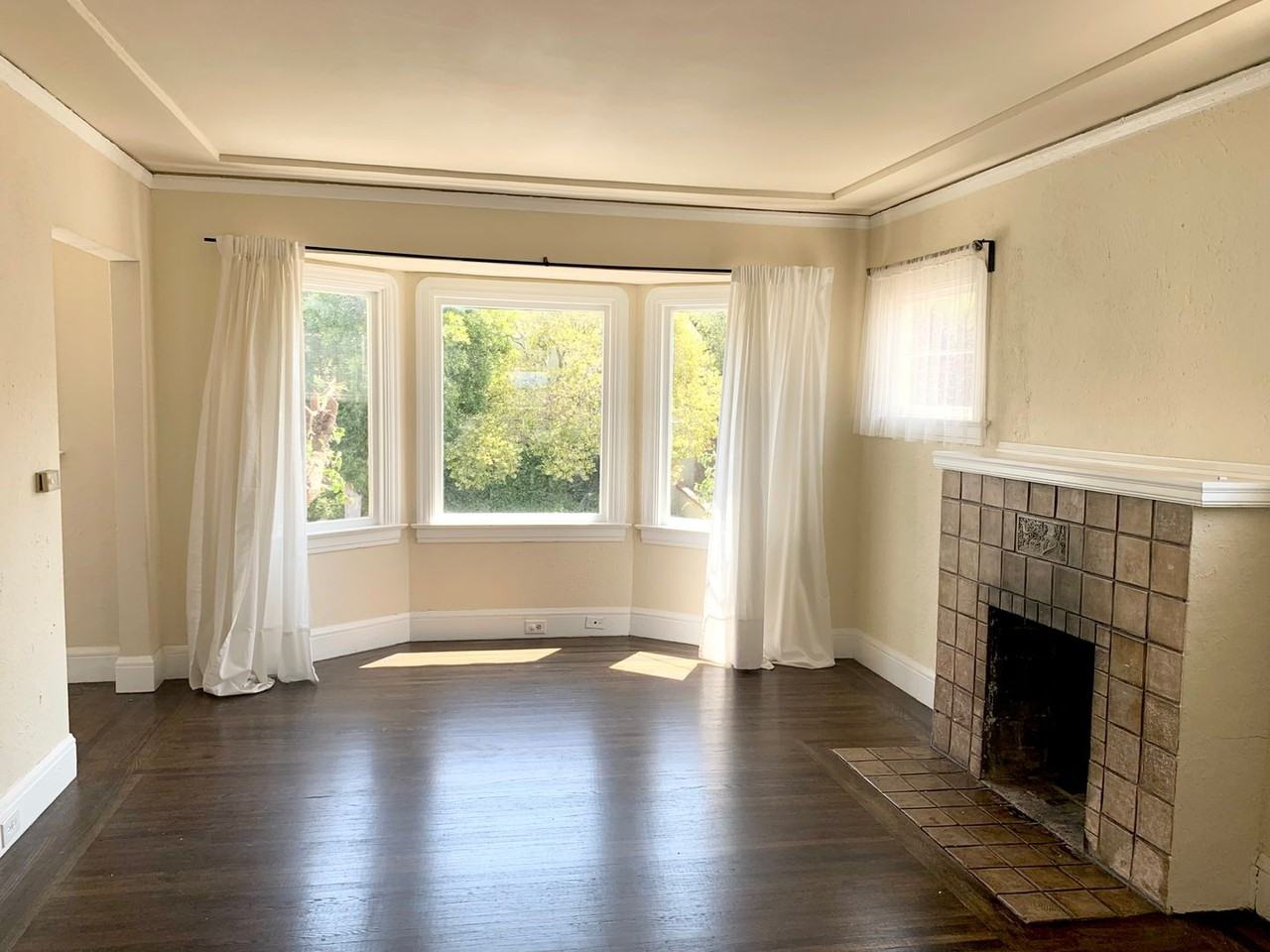 1056 Neilson St - Photo 2 of 10