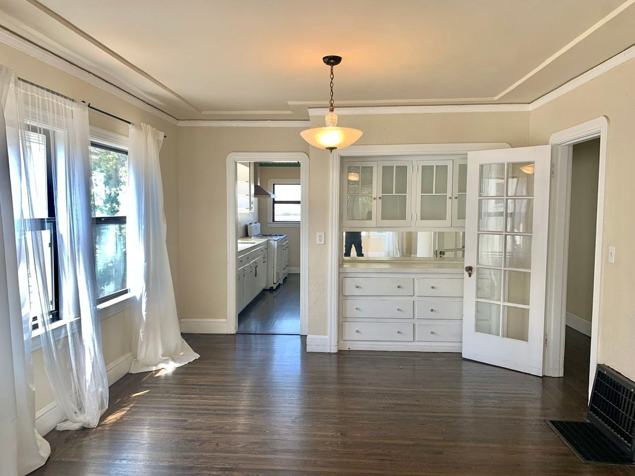 1056 Neilson St - Photo 3 of 10