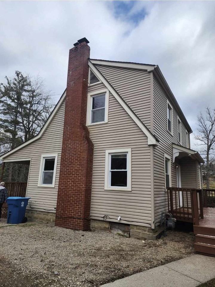 6222 Highland Dr - Photo 3 of 23