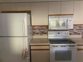 featured image of 2719 N Poinciana Blvd