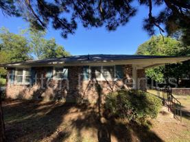 221 S Lucas St - Photo 1 of 1