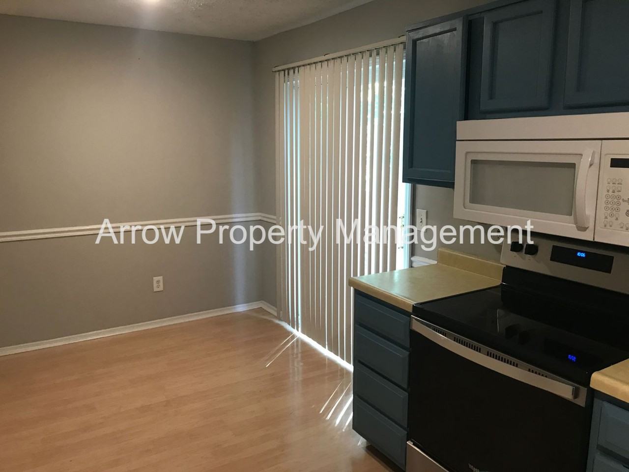 123 Five Oaks Drive - Photo 4 of 16