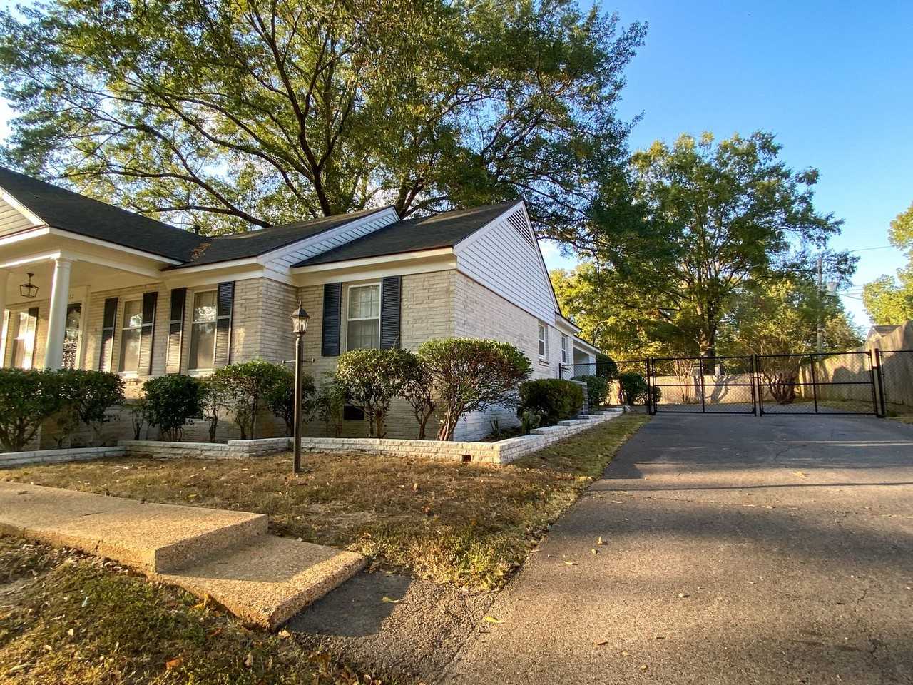 6922 Great Oaks Rd - Photo 2 of 31