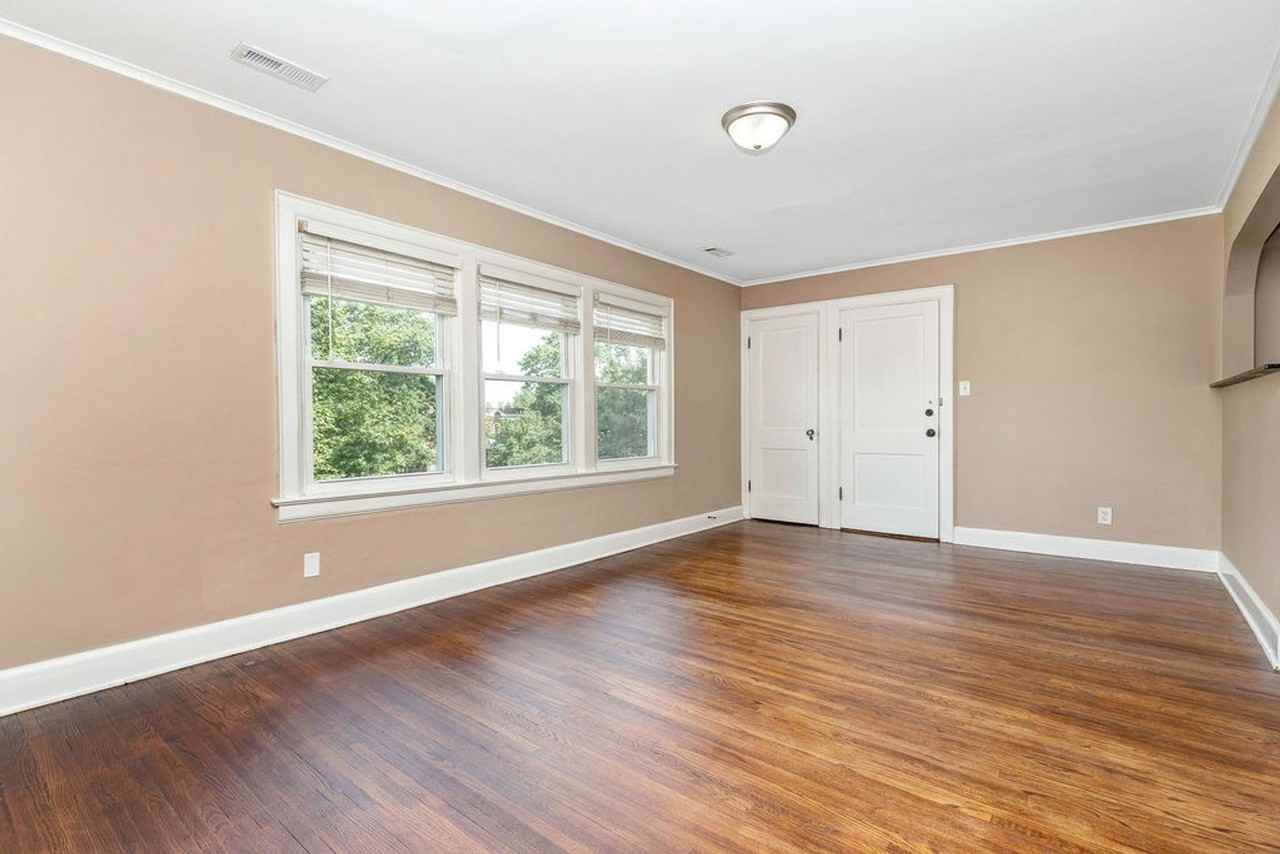 1377 Northwest Blvd #B - Photo 2 of 16