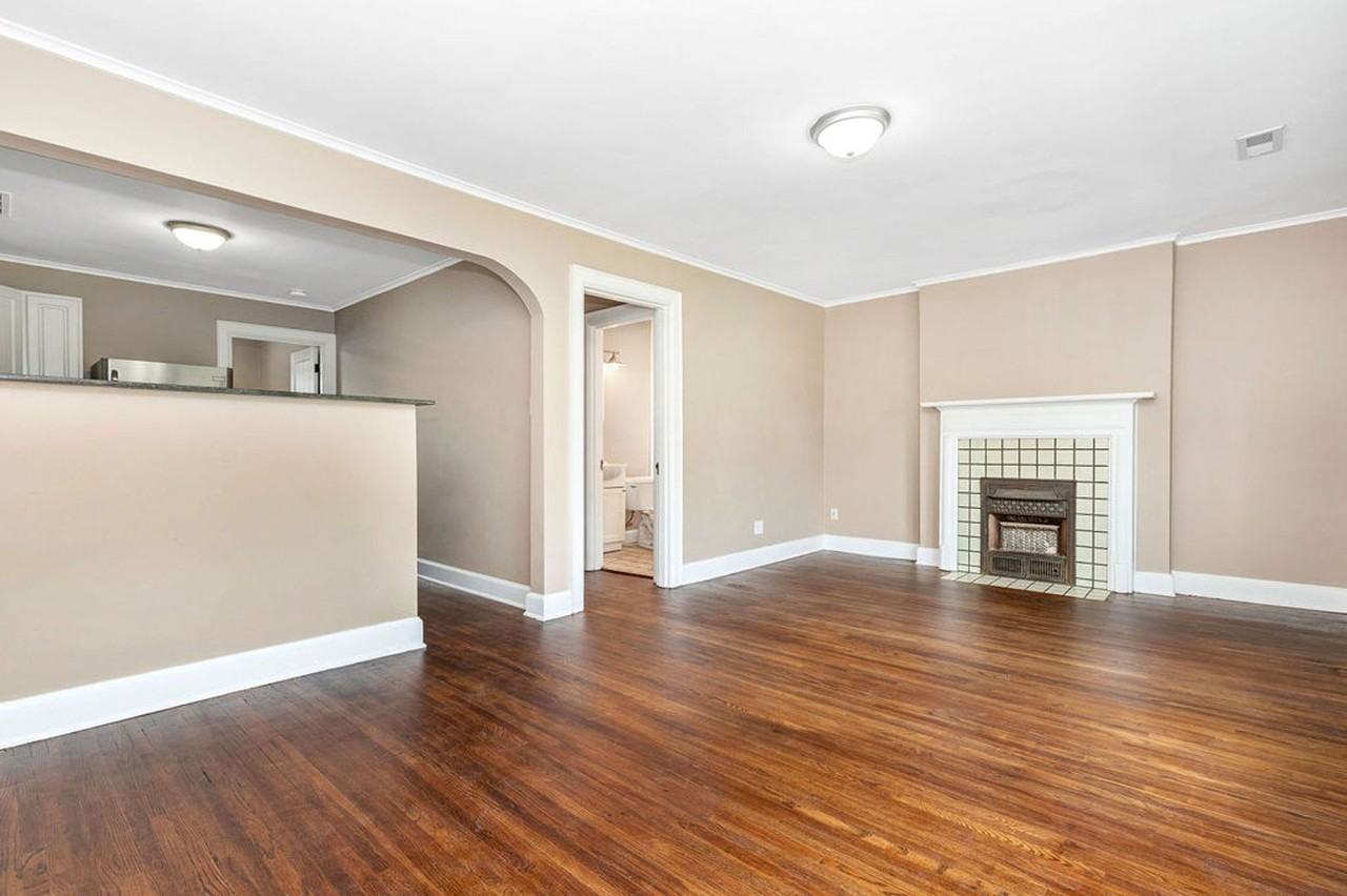 1377 Northwest Blvd #B - Photo 5 of 16