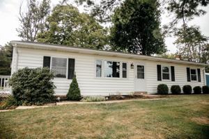 featured image of 7689 Dove Dr