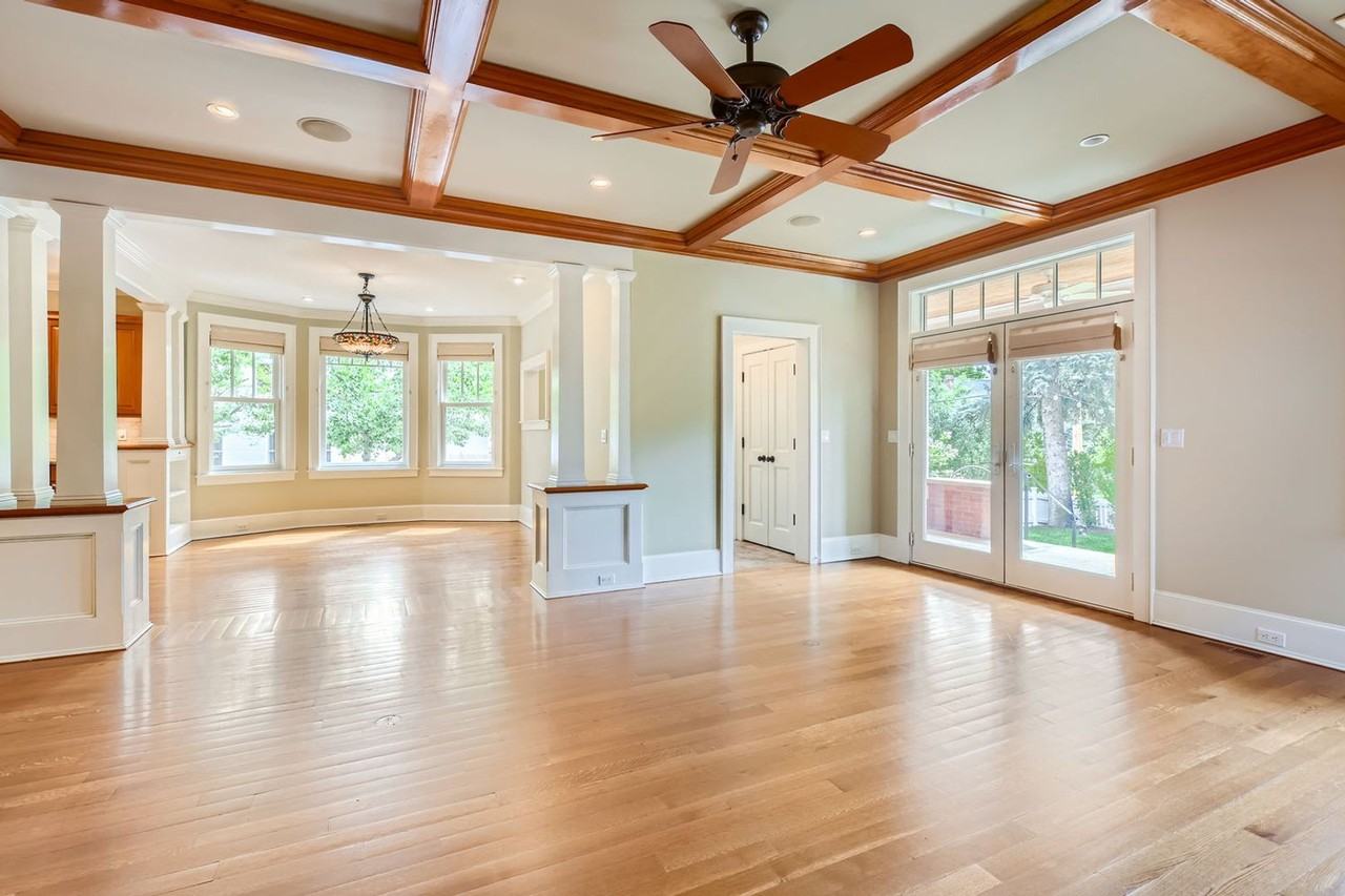 454 Highland Ave - Photo 3 of 50