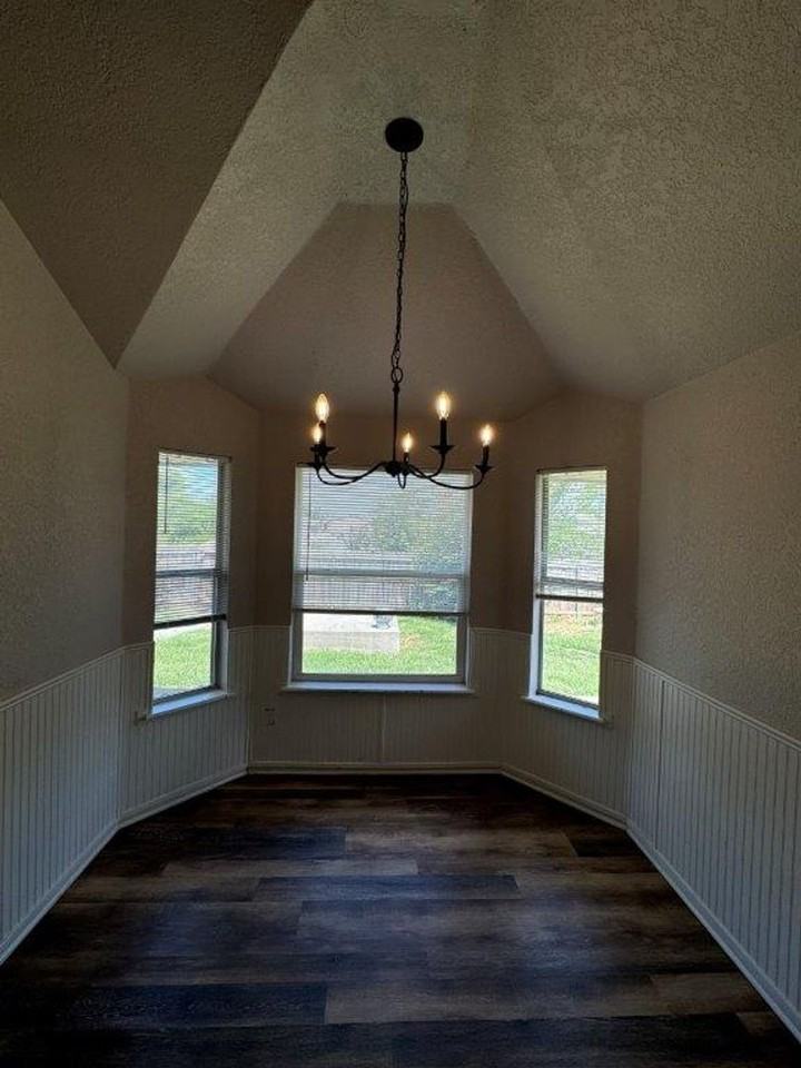 907 Woodward Ave - Photo 3 of 18