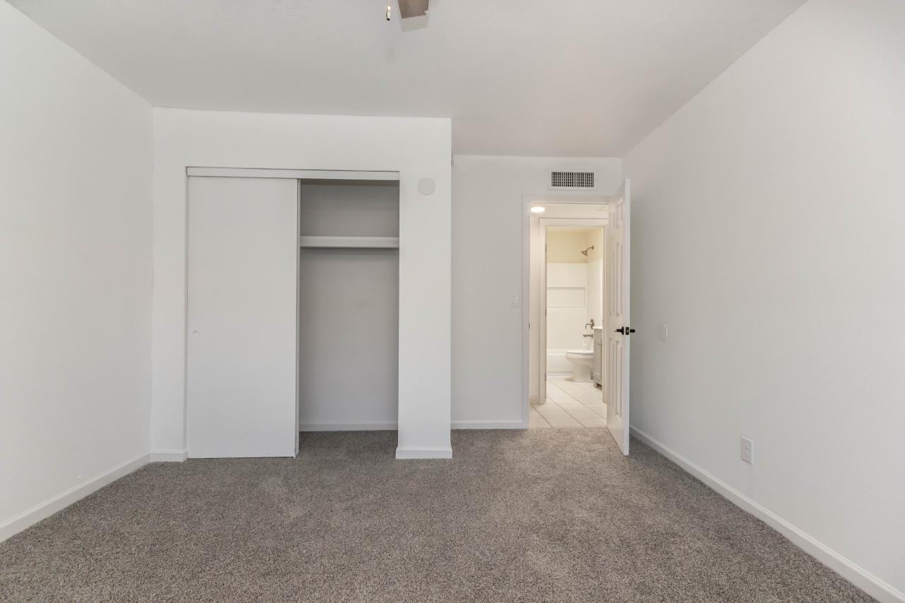 3056 North Cherry Avenue - Photo 3 of 8