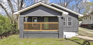 featured image of 915 9th St Sw