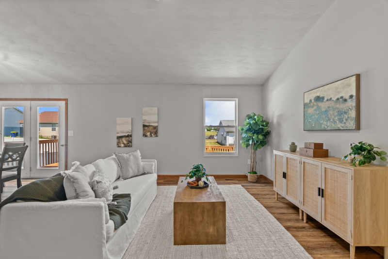 1545 Robert Thompson Dr - Photo 3 of 19