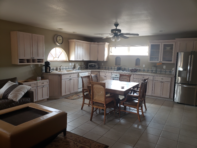 100 1/2 Bauer Ave - Photo 3 of 19