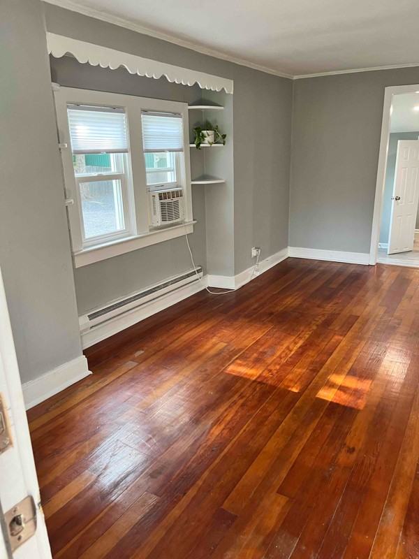 74 E Prospect St #3COTTAGE - Photo 2 of 11