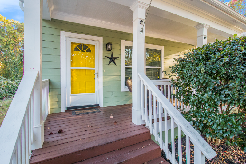 1051 Ada Ave Nw - Photo 3 of 20