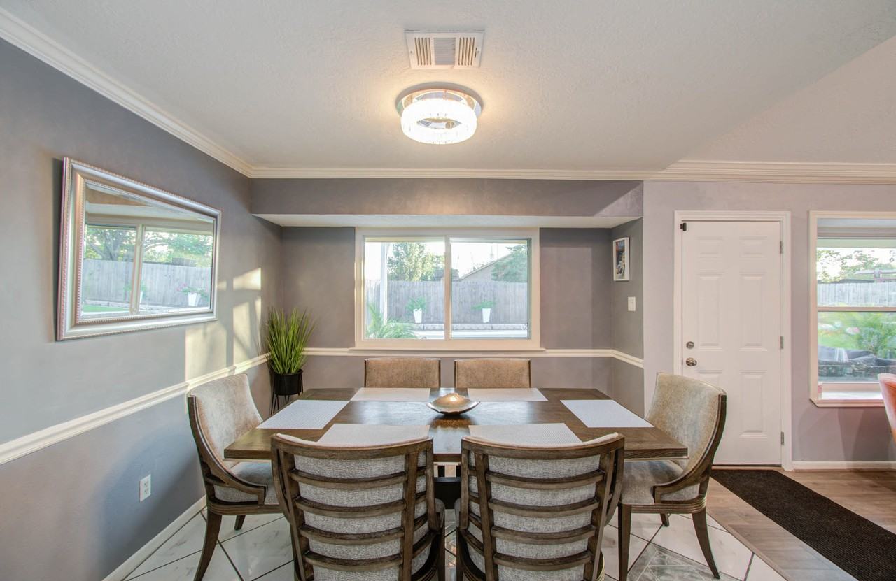 10606 Kirkwren Dr #NA - Photo 5 of 43