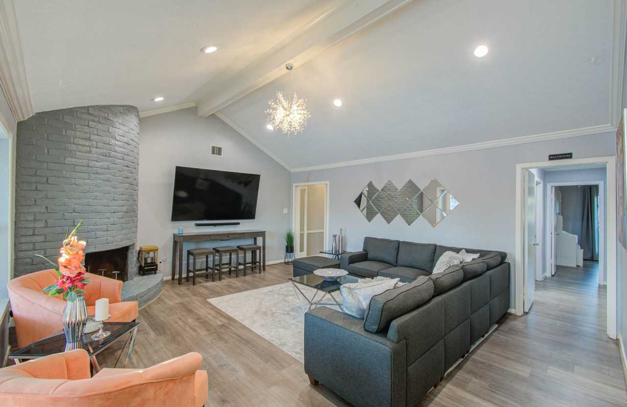 10606 Kirkwren Dr #NA - Photo 7 of 43