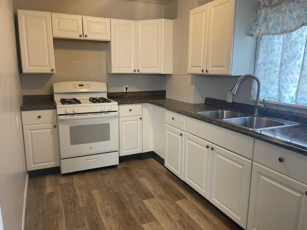 201 Elyria St #5 - Photo 2 of 24