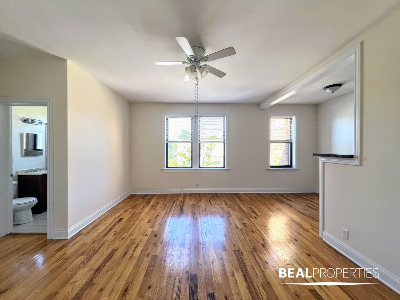 343 Park Ave #05 - Photo 2 of 7