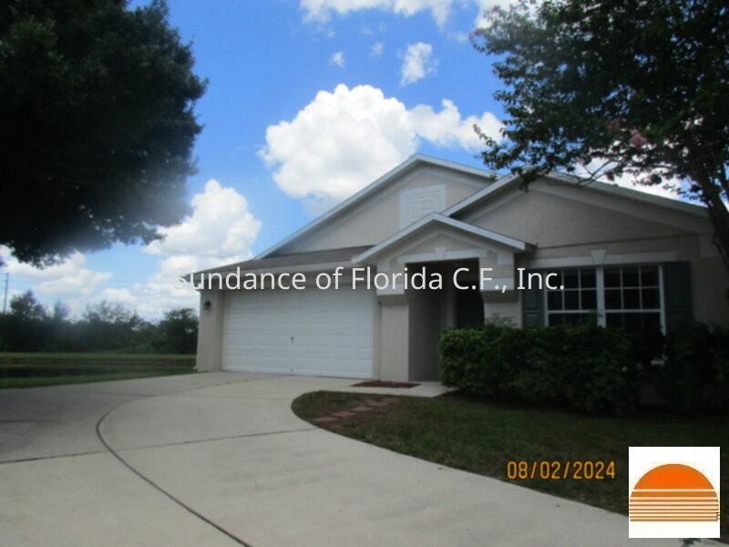 9 Windrose Dr - Photo 3 of 19