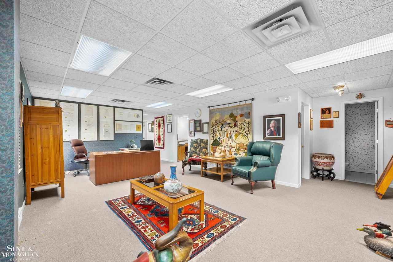 23001 Greater Mack Ave - Photo 4 of 24