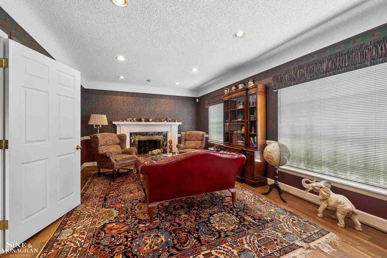 23001 Greater Mack Ave - Photo 6 of 24