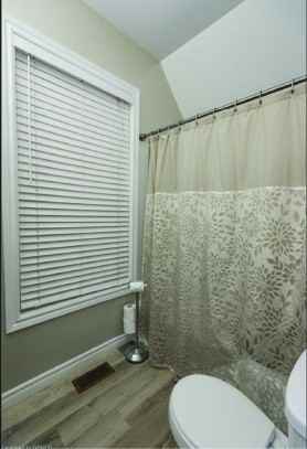 566 Main St E Lowr - Photo 3 of 32