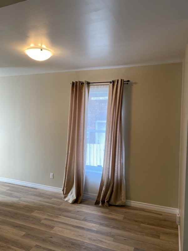 566 Main St E Lowr - Photo 5 of 32