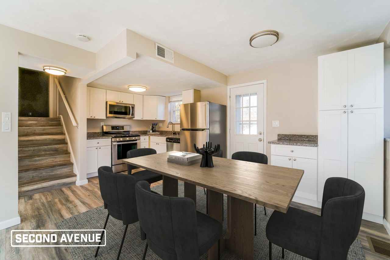 512 Holly Dr - Photo 4 of 20