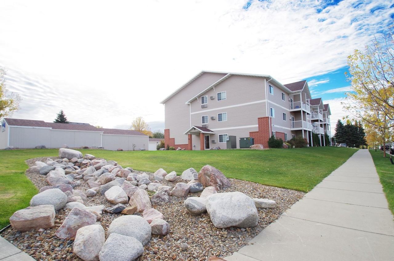 The Boulder Apartments - Photo 7 of 25