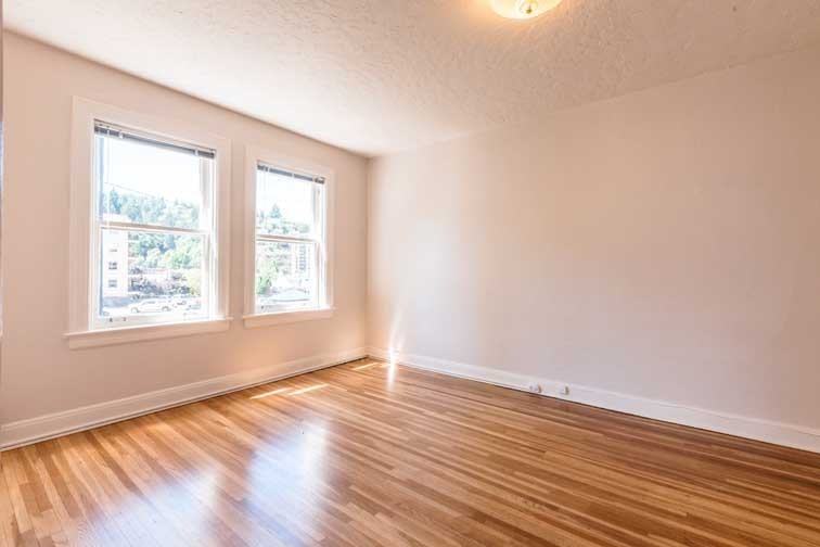 NEVADA COURT APARTMENTS (MCM02) - Photo 6 of 50