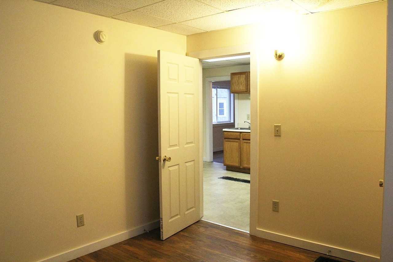 19 Greene St - Photo 5 of 14