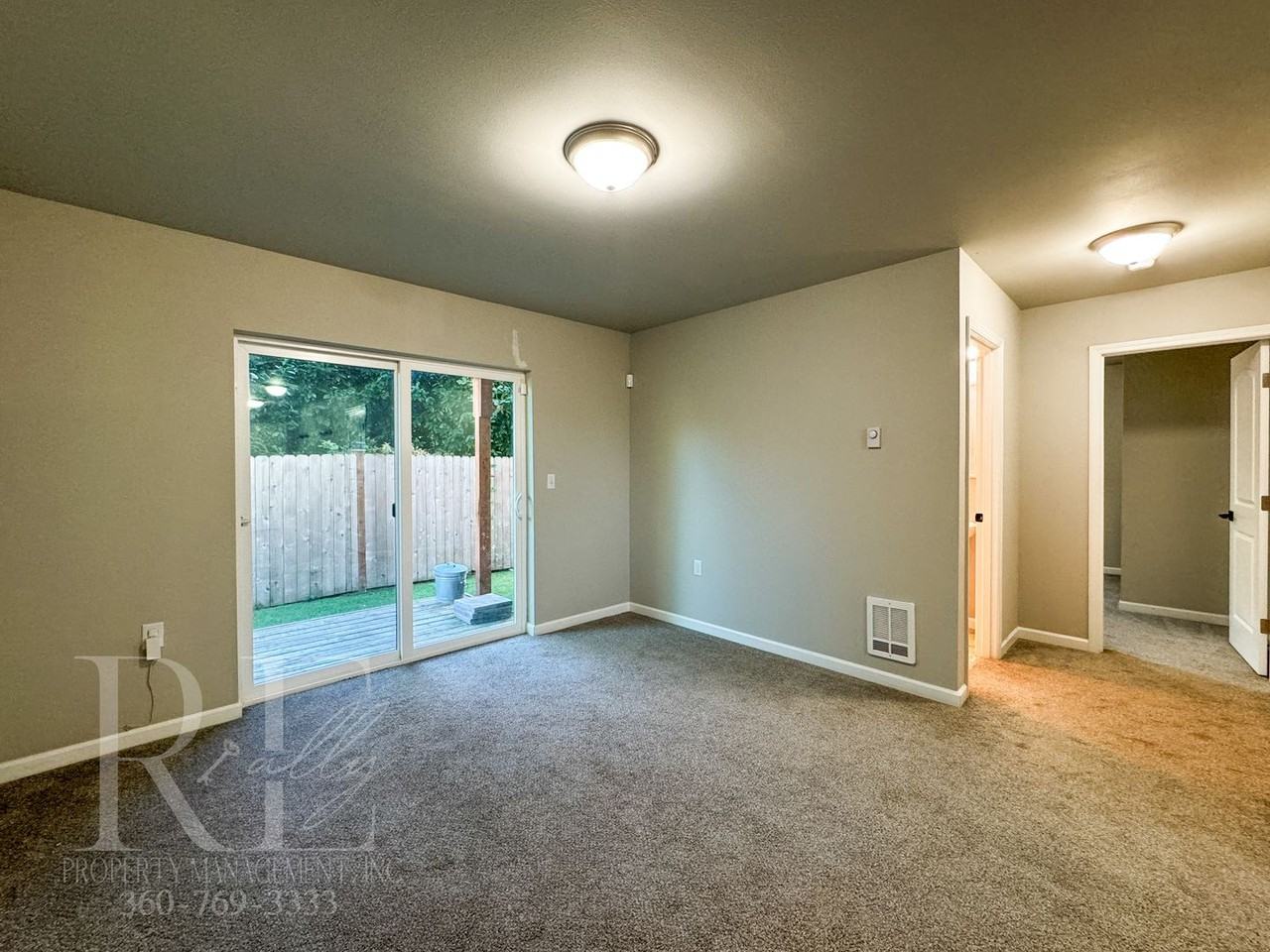 3439 Harris Rd Se - Photo 7 of 36