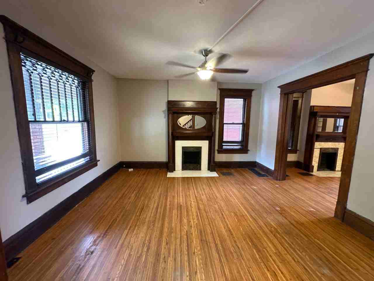 51 E Lane Ave - Photo 2 of 15