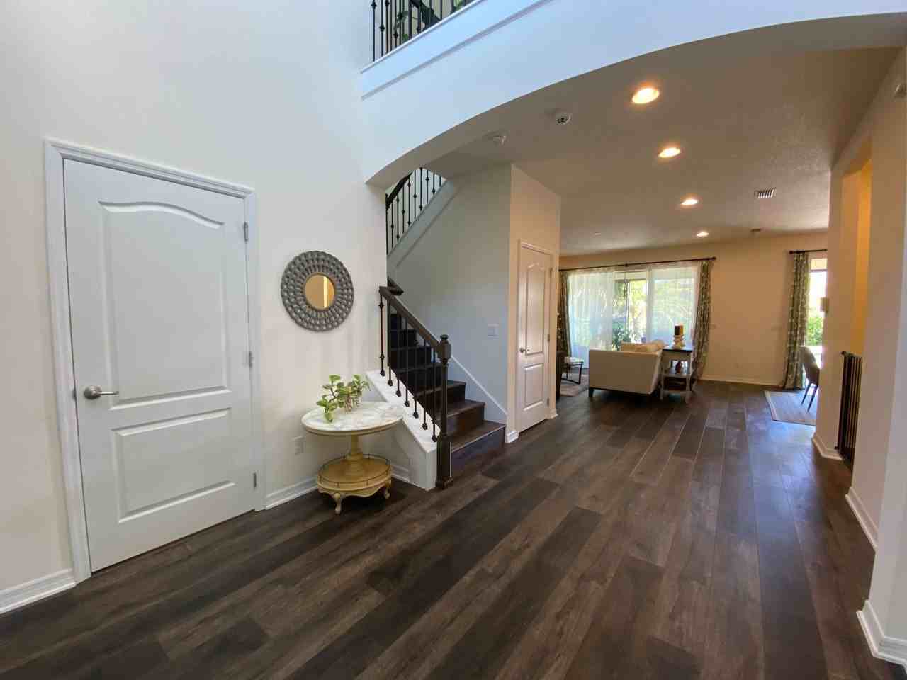 7555 Loon Ave - Photo 2 of 33