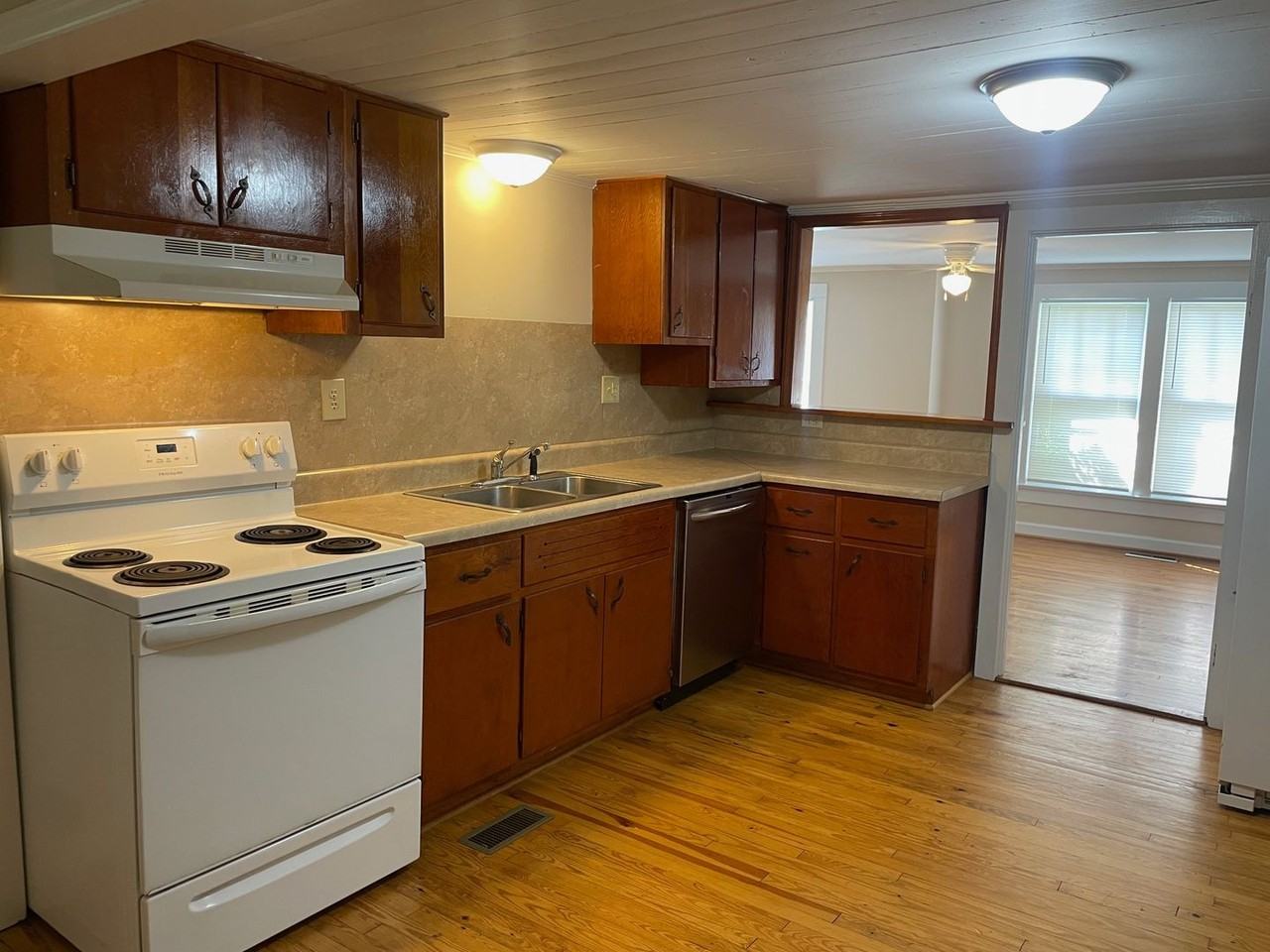 5027 Us Highway 64 E - Photo 4 of 19