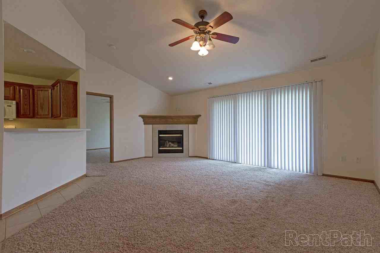 The Pines - Photo 6 of 42