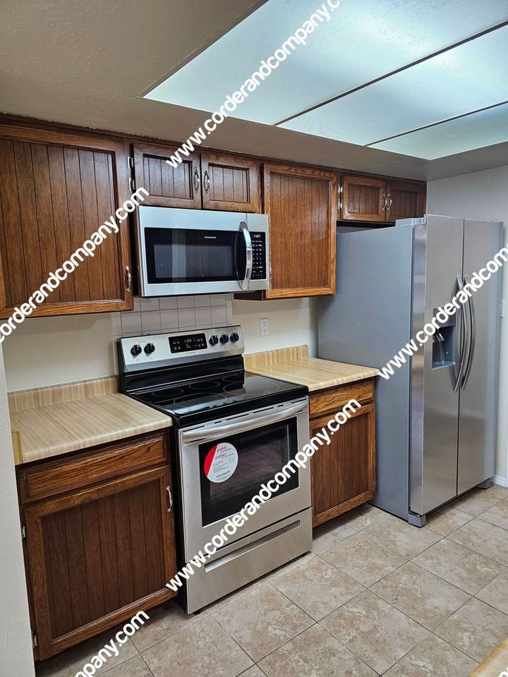 7412 Mint Pl Nw - Photo 3 of 24
