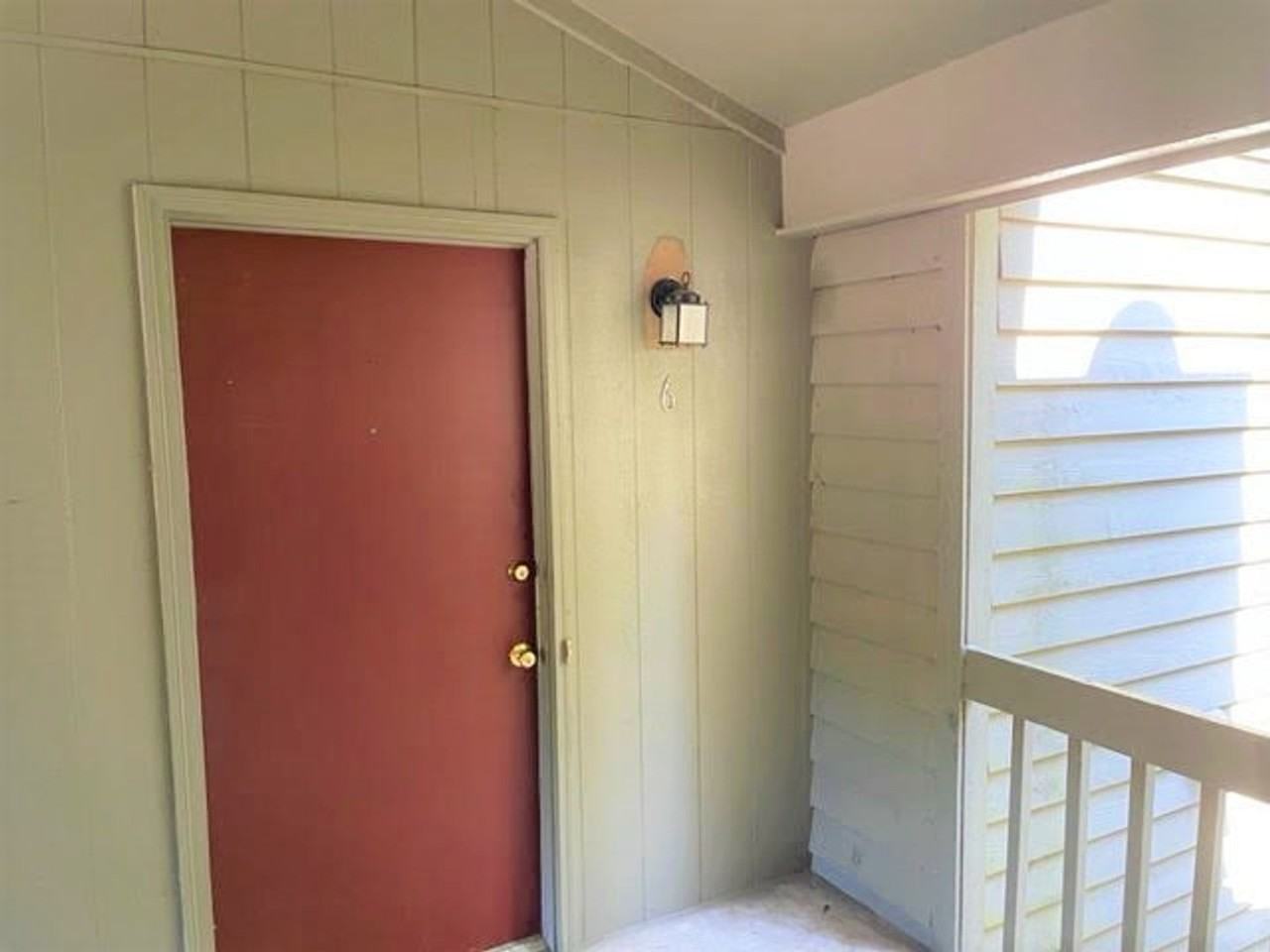 1870 Tryon Dr #6 - Photo 3 of 25
