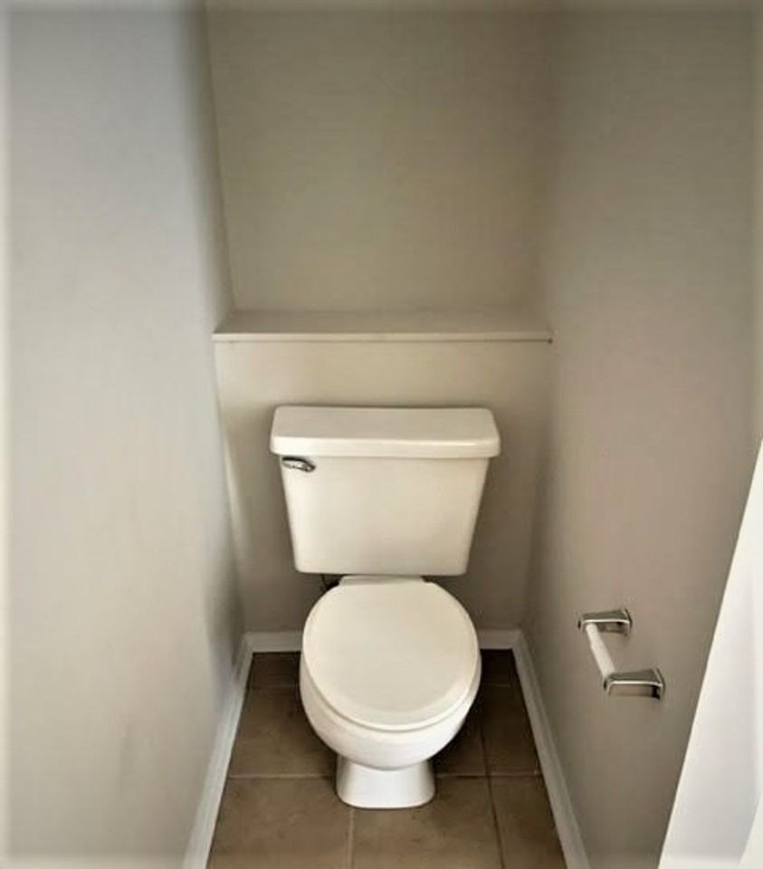 1870 Tryon Dr #6 - Photo 7 of 25