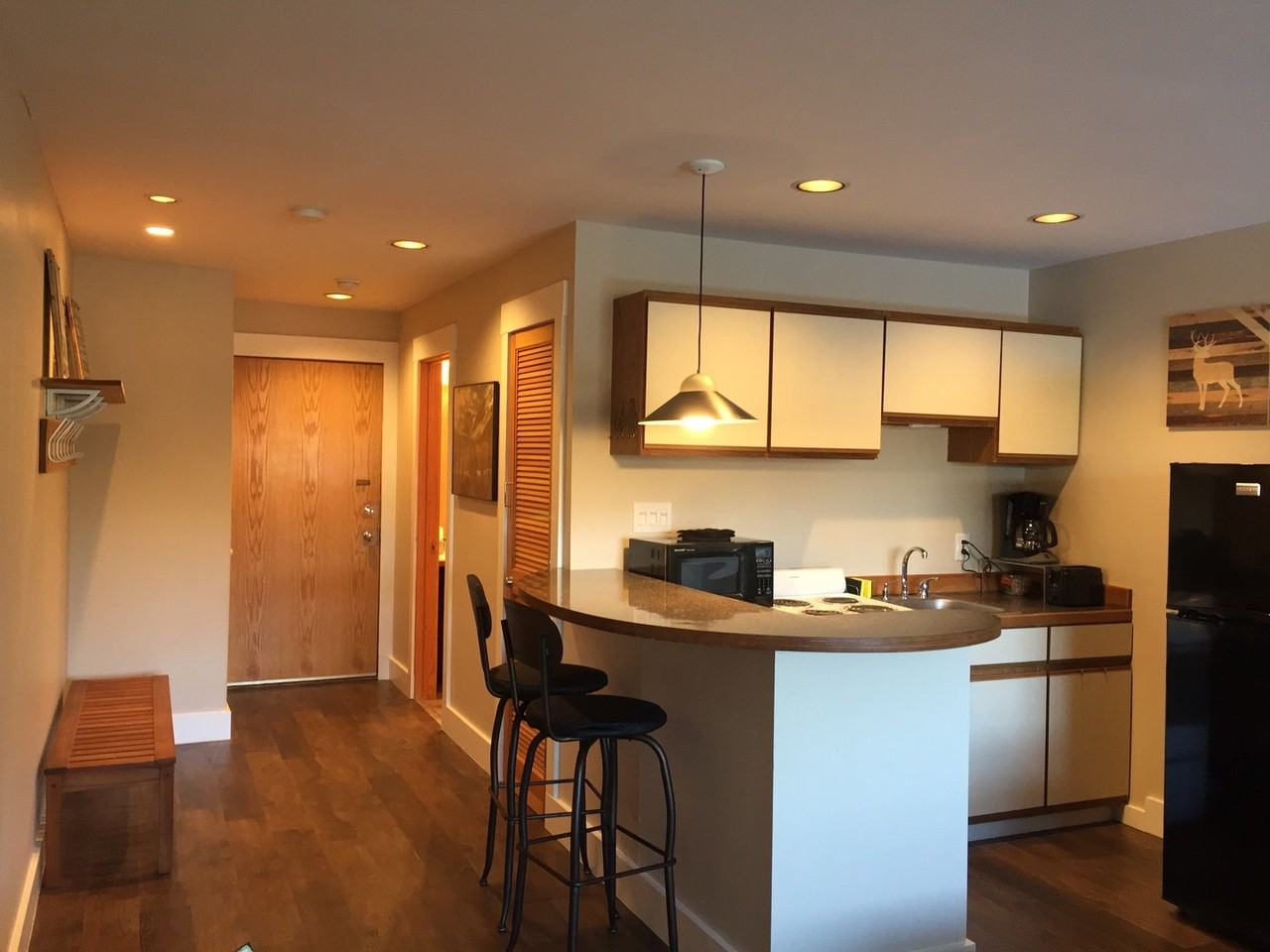 220 Cedar Lodge 220 - Photo 2 of 5