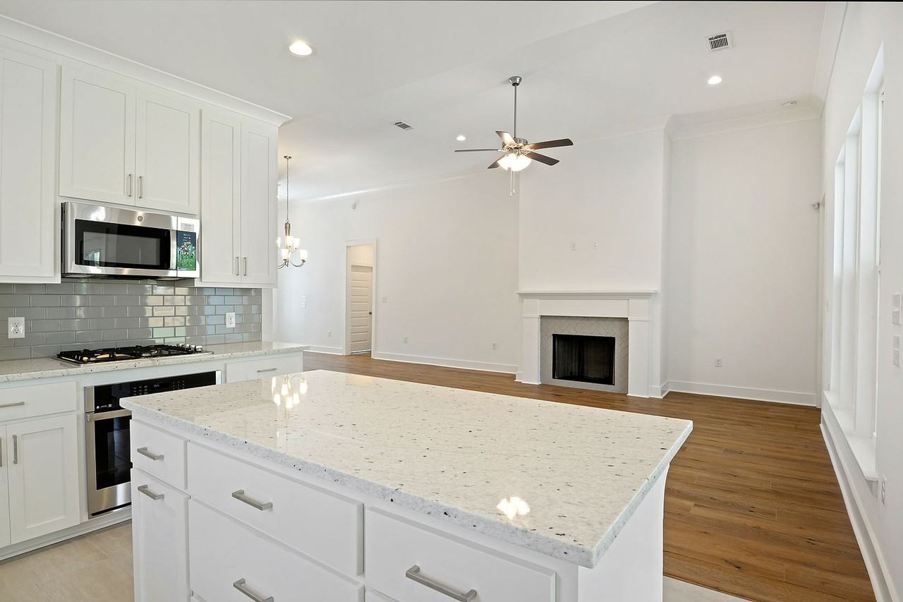 39262 Canopy Ct - Photo 5 of 12