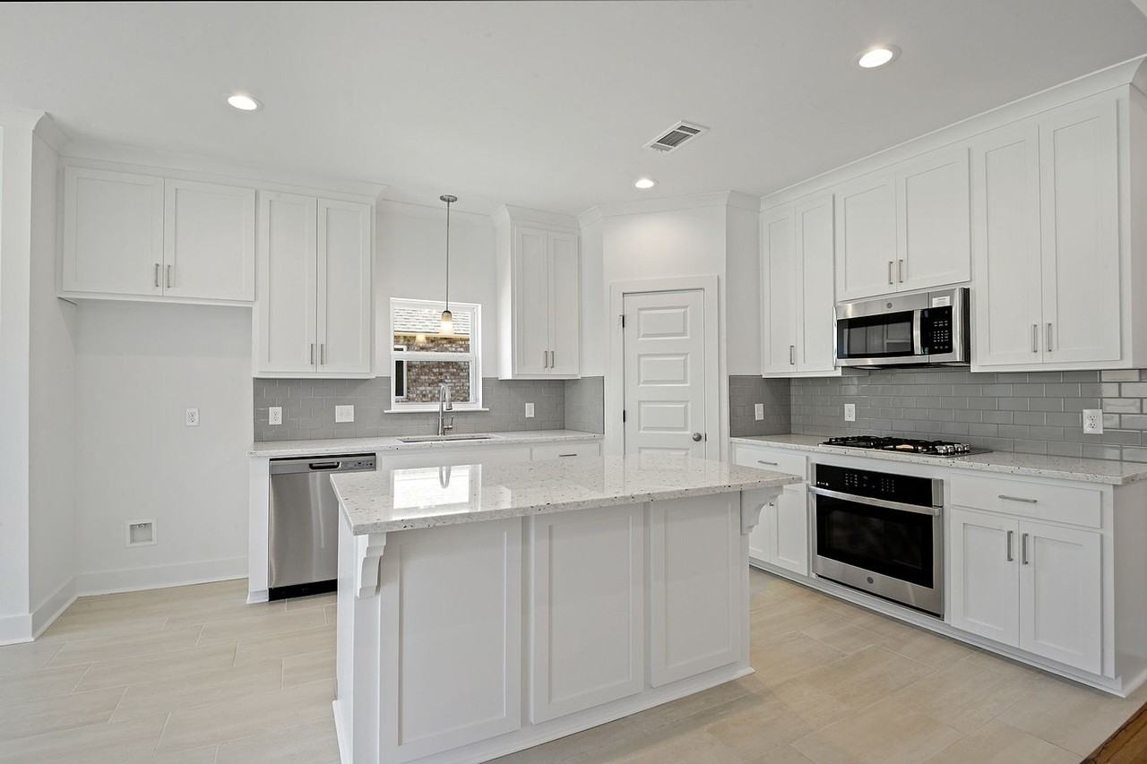 39262 Canopy Ct - Photo 6 of 12