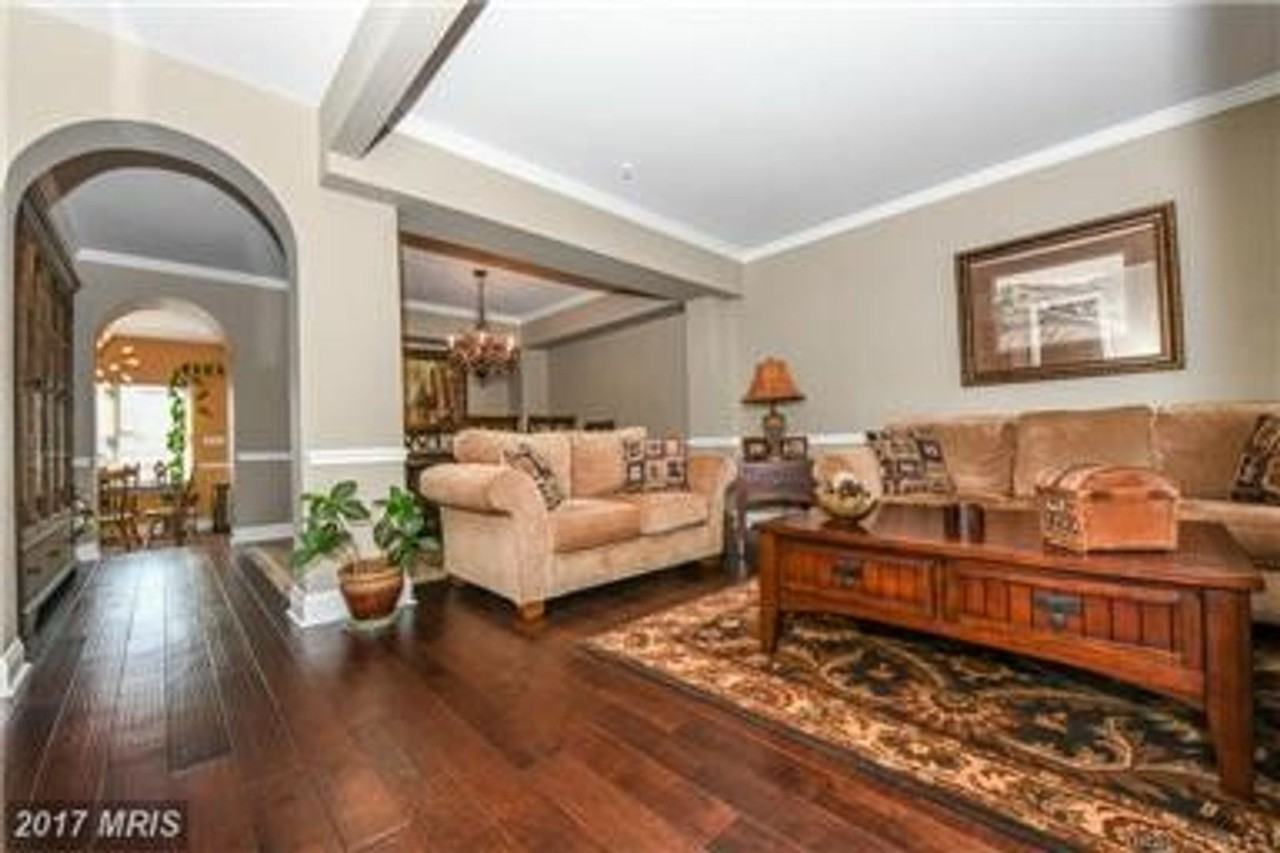 2234 Bear Den Rd - Photo 2 of 25