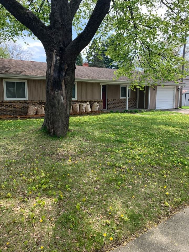 4003 Highcrest Rd - Photo 2 of 19