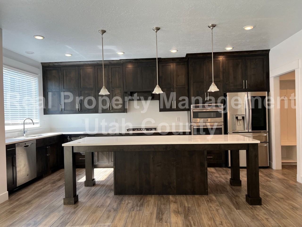 10863 N Sandstone Way - Photo 5 of 30