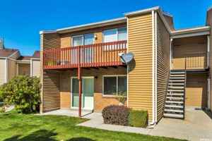 featured image of 129 W 905 N